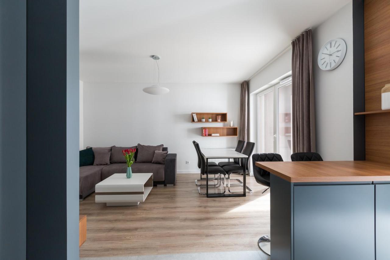 Luksusowy Apartament Przy Targach Poznan Exterior foto