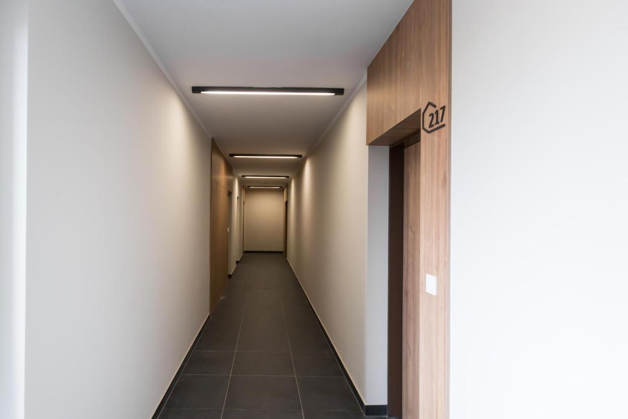 Luksusowy Apartament Przy Targach Poznan Exterior foto