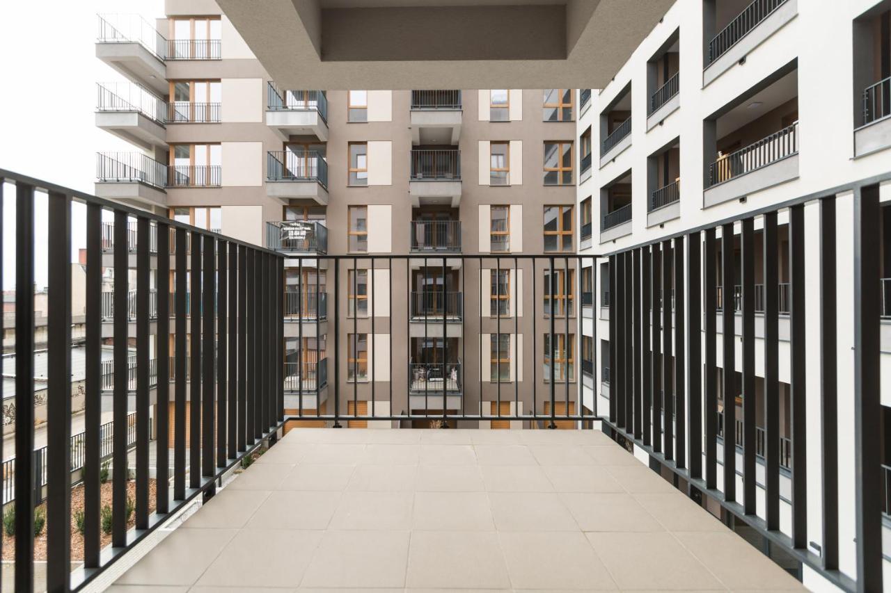Luksusowy Apartament Przy Targach Poznan Exterior foto